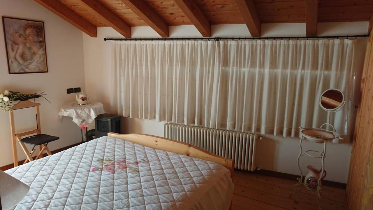 Villa Casa Delle Rose à Teglio Extérieur photo
