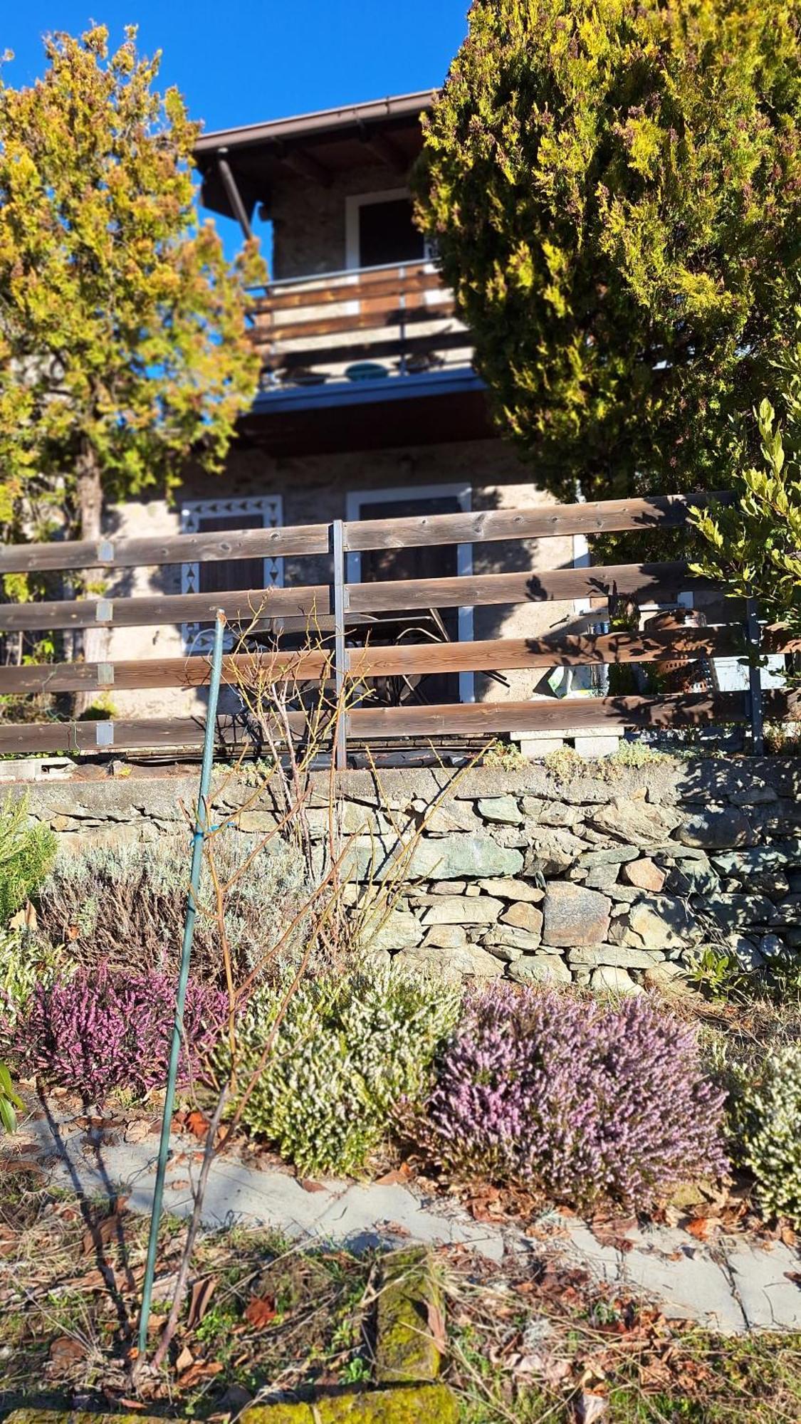 Villa Casa Delle Rose à Teglio Extérieur photo