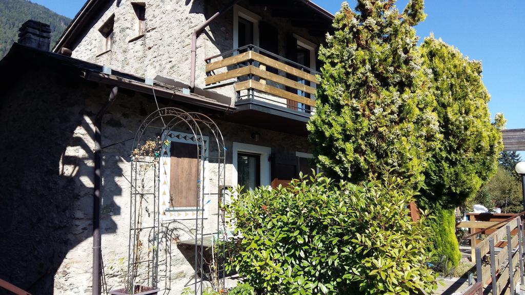 Villa Casa Delle Rose à Teglio Extérieur photo