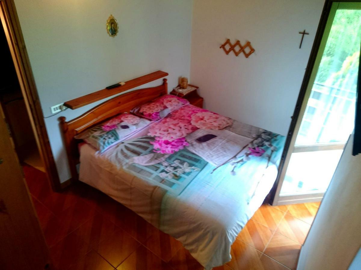 Villa Casa Delle Rose à Teglio Extérieur photo